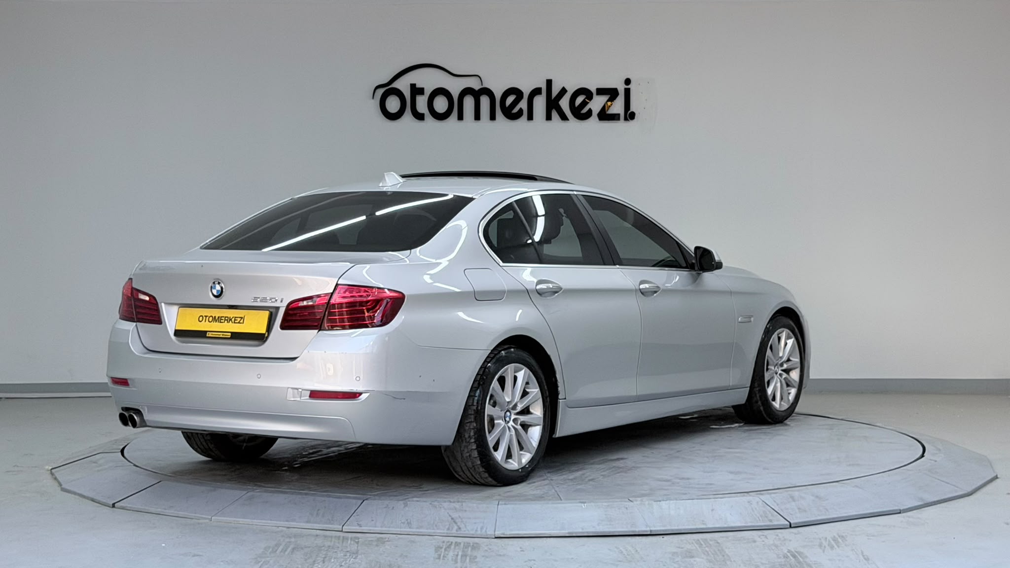 BMW 520i 6